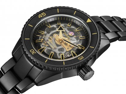 Captain Cook  High-Tech Ceramic Automatic Limited Edition